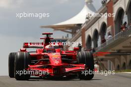 10.05.2008 Istanbul, Turkey,  Kimi Raikkonen (FIN), Räikkönen, Scuderia Ferrari, F2008 - Formula 1 World Championship, Rd 5, Turkish Grand Prix, Saturday Qualifying