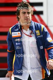 11.05.2008 Istanbul, Turkey,  Fernando Alonso (ESP), Renault F1 Team  - Formula 1 World Championship, Rd 5, Turkish Grand Prix, Sunday
