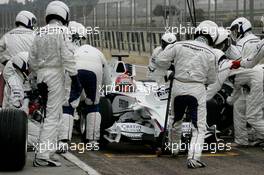 21.02.2008 Valencia, Spain,  BMW Sauber F1 Team, Pit stop training - Formula 1 Testing, Valencia