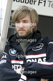 21.02.2008 Valencia, Spain,  Nick Heidfeld (GER), BMW Sauber F1 Team, Pitlane, Box, Garage - Formula 1 Testing, Valencia