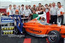 14.09.2008 Monza, Italy,  Celebration Picture / Esteban Gutierrez (MEX), Josef-Kaufmann-Racing - Formula BMW Europe 2008, Rd 15 & 16, Monza, Sunday