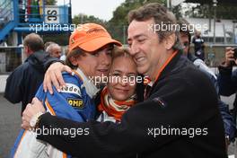 14.09.2008 Monza, Italy,  3rd, Esteban Gutierrez (MEX), Josef-Kaufmann-Racing with his family - Formula BMW Europe 2008, Rd 15 & 16, Monza, Sunday Podium