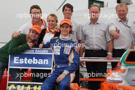 14.09.2008 Monza, Italy,  1st place and 2008 Champion, Esteban Gutierrez (MEX), Josef-Kaufmann-Racing and 2nd place Marco Wittmann (GER), Josef-Kaufmann-Racing / Team Celebration Picture  - Formula BMW Europe 2008, Rd 15 & 16, Monza, Sunday Podium