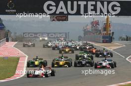 22.02.2009 Johannesburg, South Africa,  Clivio Piccione (MON) Driver of A1 Team Monaco leads the start of the race - A1GP World Cup of Motorsport 2008/09, Round 5, Gauteng, Sunday Race 2 - Copyright A1GP - Free for editorial usage