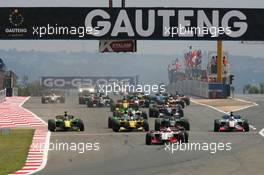 22.02.2009 Johannesburg, South Africa,  Clivio Piccione (MON), driver of A1 Team Monaco leads at thye start of the feature race - A1GP World Cup of Motorsport 2008/09, Round 5, Gauteng, Sunday Race 2 - Copyright A1GP - Free for editorial usage
