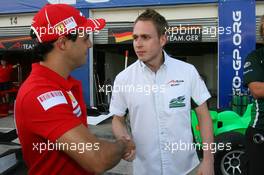 21.02.2009 Johannesburg, South Africa,  Felipe Massa with Adam Carroll (IRL), driver of A1 Team Ireland - A1GP World Cup of Motorsport 2008/09, Round 5, Gauteng, Saturday - Copyright A1GP - Free for editorial usage