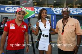 21.02.2009 Johannesburg, South Africa,  Felipe Massa with a grid girl and Tokyo Sexwale (RSA), Seat Holder A1 Team South Africa  - A1GP World Cup of Motorsport 2008/09, Round 5, Gauteng, Saturday - Copyright A1GP - Free for editorial usage