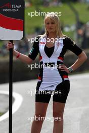 03.05.2009 Fawkham, England,  Grid Girls - A1GP World Cup of Motorsport 2008/09, Round 7, Brands Hatch, Sunday Race 2 - Copyright A1GP - Free for editorial usage