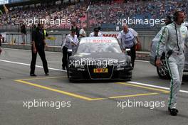 17.05.2009 Hockenheim, Germany,  Car of Timo Scheider (GER), Audi Sport Team Abt, Audi A4 DTM being pushed into the parc fermé by marshals. - DTM 2009 at Hockenheimring, Germany