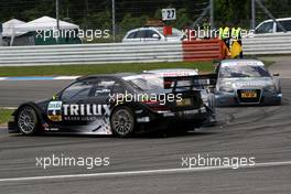 17.05.2009 Hockenheim, Germany,  Katherine Legge (GBR), Audi Sport Team Abt, Audi A4 DTM pushed into the car of Ralf Schumacher (GER), Team HWA AMG Mercedes, AMG Mercedes C-Klasse in the Spitzkehre; Schumacher spun and had minor damage to the bodywork. - DTM 2009 at Hockenheimring, Germany