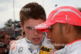 06.09.2009 Fawkham, England,  Lewis Hamilton (GBR), McLaren Mercedes, Paul di Resta (GBR), Team HWA AMG Mercedes, AMG Mercedes C-Klasse, on the grid - DTM 2009 at Brands Hatch, England