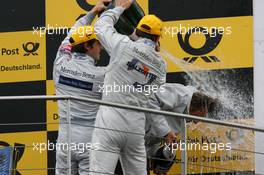 11.10.2009 Dijon, France,  Bruno Spengler (CAN), Team HWA AG, AMG Mercedes C-Klasse, Gary Paffett (GBR), Team HWA AG, AMG Mercedes C-Klasse, Hans-Juergen Mattheis (GER), Teammanager HWA Mercedes - DTM 2009 at Circuit Dijon Prenois, Dijon, France