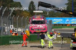 25.10.2009 Hockenheim, Germany,  Susie Stoddart (GBR), Persson Motorsport, AMG Mercedes C-Klasse crashed - DTM 2009 at Hockenheimring, Hockenheim, Germany