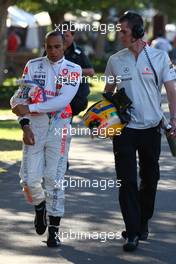 28.03.2009 Melbourne, Australia,  Lewis Hamilton (GBR), McLaren Mercedes - Formula 1 World Championship, Rd 1, Australian Grand Prix, Saturday Qualifying