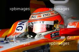 09.03.2009 Barcelona, Spain,  Nelson Piquet Jr (BRA), Renault F1 Team, R29  - Formula 1 Testing, Barcelona