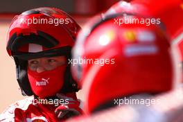 10.03.2009 Barcelona, Spain,  Scuderia Ferrari mechanic - Formula 1 Testing, Barcelona