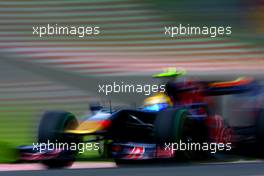 29.08.2009 Francorchamps, Belgium,  Sébastien Buemi (SUI), Scuderia Toro Rosso, STR04 - Formula 1 World Championship, Rd 12, Belgian Grand Prix, Saturday Practice