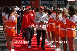30.08.2009 Francorchamps, Belgium,  Kimi Raikkonen (FIN), Räikkönen, Scuderia Ferrari and Heikki Kovalainen (FIN), McLaren Mercedes - Formula 1 World Championship, Rd 12, Belgian Grand Prix, Sunday