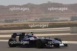 24.04.2009 Manama, Bahrain,  Kazuki Nakajima (JPN), Williams F1 Team, FW31 - Formula 1 World Championship, Rd 4, Bahrain Grand Prix, Friday Practice