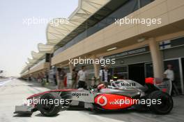 24.04.2009 Manama, Bahrain,  Heikki Kovalainen (FIN), McLaren Mercedes  - Formula 1 World Championship, Rd 4, Bahrain Grand Prix, Friday Practice