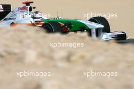 24.04.2009 Manama, Bahrain,  Adrian Sutil (GER), Force India F1 Team  - Formula 1 World Championship, Rd 4, Bahrain Grand Prix, Friday Practice