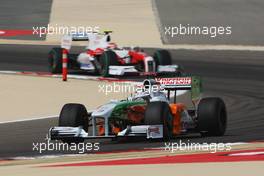 24.04.2009 Manama, Bahrain,  Adrian Sutil (GER), Force India F1 Team, VJM-02, VJM02, VJM 02 - Formula 1 World Championship, Rd 4, Bahrain Grand Prix, Friday Practice
