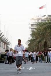 24.04.2009 Manama, Bahrain,  Jenson Button (GBR), Brawn GP - Formula 1 World Championship, Rd 4, Bahrain Grand Prix, Friday