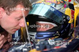 24.04.2009 Manama, Bahrain,  Sebastian Vettel (GER), Red Bull Racing - Formula 1 World Championship, Rd 4, Bahrain Grand Prix, Friday Practice