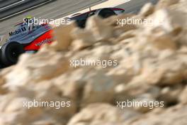 24.04.2009 Manama, Bahrain,  Heikki Kovalainen (FIN), McLaren Mercedes  - Formula 1 World Championship, Rd 4, Bahrain Grand Prix, Friday Practice
