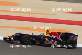 24.04.2009 Manama, Bahrain,  Sebastian Vettel (GER), Red Bull Racing, RB5 - Formula 1 World Championship, Rd 4, Bahrain Grand Prix, Friday Practice