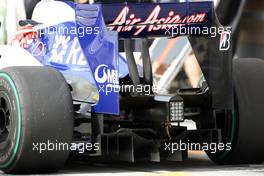 24.04.2009 Manama, Bahrain,  Kazuki Nakajima (JPN), Williams F1 Team, FW31,  rear, diffuser, detail - Formula 1 World Championship, Rd 4, Bahrain Grand Prix, Friday Practice