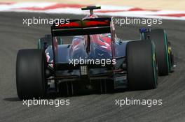 24.04.2009 Manama, Bahrain,  Sebastien Buemi (SUI), Scuderia Toro Rosso  - Formula 1 World Championship, Rd 4, Bahrain Grand Prix, Friday Practice