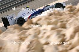 24.04.2009 Manama, Bahrain,  Nick Heidfeld (GER), BMW Sauber F1 Team  - Formula 1 World Championship, Rd 4, Bahrain Grand Prix, Friday Practice