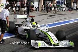 24.04.2009 Manama, Bahrain,  Jenson Button (GBR), Brawn GP - Formula 1 World Championship, Rd 4, Bahrain Grand Prix, Friday Practice