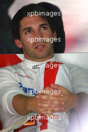 24.04.2009 Manama, Bahrain,  Timo Glock (GER), Toyota F1 Team  - Formula 1 World Championship, Rd 4, Bahrain Grand Prix, Friday Practice