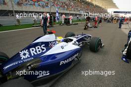 26.04.2009 Manama, Bahrain,  Nico Rosberg (GER), Williams F1 Team, FW31 - Formula 1 World Championship, Rd 4, Bahrain Grand Prix, Sunday Pre-Race Grid