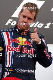 26.04.2009 Manama, Bahrain,  Sebastian Vettel (GER), Red Bull Racing - Formula 1 World Championship, Rd 4, Bahrain Grand Prix, Sunday Podium