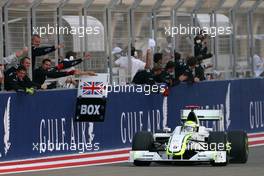 26.04.2009 Manama, Bahrain,  Jenson Button (GBR), Brawn GP  - Formula 1 World Championship, Rd 4, Bahrain Grand Prix, Sunday Podium