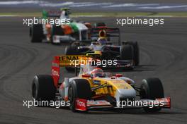 26.04.2009 Manama, Bahrain,  Nelson Piquet Jr (BRA), Renault F1 Team, R29 - Formula 1 World Championship, Rd 4, Bahrain Grand Prix, Sunday Race