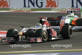 26.04.2009 Manama, Bahrain,  Sebastien Bourdais (FRA), Scuderia Toro Rosso  - Formula 1 World Championship, Rd 4, Bahrain Grand Prix, Sunday Race