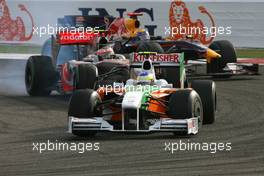 26.04.2009 Manama, Bahrain,  Giancarlo Fisichella (ITA), Force India F1 Team  - Formula 1 World Championship, Rd 4, Bahrain Grand Prix, Sunday Race