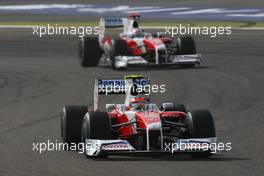 26.04.2009 Manama, Bahrain,  Timo Glock (GER), Toyota F1 Team, TF109 - Formula 1 World Championship, Rd 4, Bahrain Grand Prix, Sunday Race