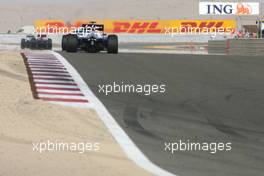 26.04.2009 Manama, Bahrain,  Kazuki Nakajima (JPN), Williams F1 Team  - Formula 1 World Championship, Rd 4, Bahrain Grand Prix, Sunday Race
