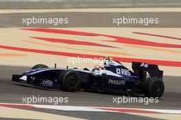 25.04.2009 Manama, Bahrain,  Kazuki Nakajima (JPN), Williams F1 Team, FW31 - Formula 1 World Championship, Rd 4, Bahrain Grand Prix, Saturday Practice