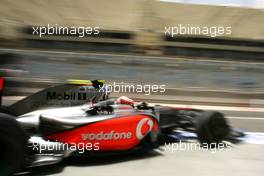 25.04.2009 Manama, Bahrain,  Heikki Kovalainen (FIN), McLaren Mercedes  - Formula 1 World Championship, Rd 4, Bahrain Grand Prix, Saturday Practice