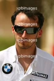 25.04.2009 Manama, Bahrain,  Robert Kubica (POL), BMW Sauber F1 Team  - Formula 1 World Championship, Rd 4, Bahrain Grand Prix, Saturday