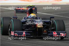 25.04.2009 Manama, Bahrain,  Sébastien Buemi (SUI), Scuderia Toro Rosso, STR4, STR04, STR-04 - Formula 1 World Championship, Rd 4, Bahrain Grand Prix, Saturday Qualifying