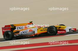 25.04.2009 Manama, Bahrain,  Nelson Piquet Jr (BRA), Renault F1 Team, R29 - Formula 1 World Championship, Rd 4, Bahrain Grand Prix, Saturday Qualifying