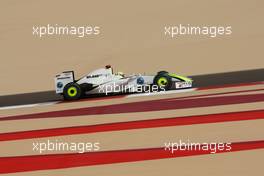 25.04.2009 Manama, Bahrain,  Jenson Button (GBR), Brawn GP, BGP001, BGP 001 - Formula 1 World Championship, Rd 4, Bahrain Grand Prix, Saturday Qualifying