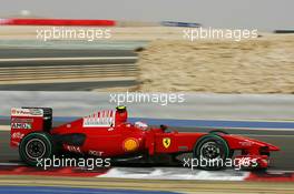 25.04.2009 Manama, Bahrain,  Kimi Raikkonen (FIN), Räikkönen, Scuderia Ferrari, F60 - Formula 1 World Championship, Rd 4, Bahrain Grand Prix, Saturday Qualifying